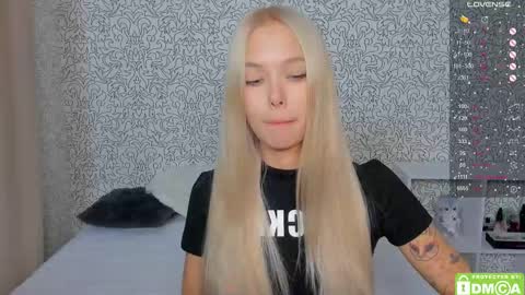 Megan and Brad online show from 10/02/25, 03:08