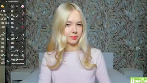 Snapshot of eshcka chatting on 07/19/26, 05:33 Megan and Brad online show from 07/19/26, 05:33