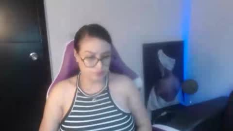 Esmeralda online show from 03/10/26, 02:55