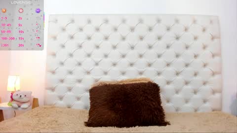 esmeralda  online show from 04/07/26, 04:18