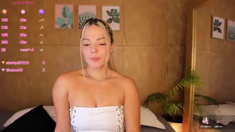 Esmeralda G online show from 03/12/25, 07:38