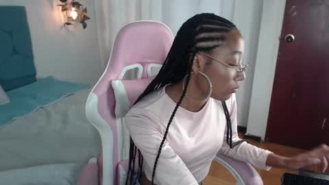 esmeralda_bk online show from 01/22/25, 06:52