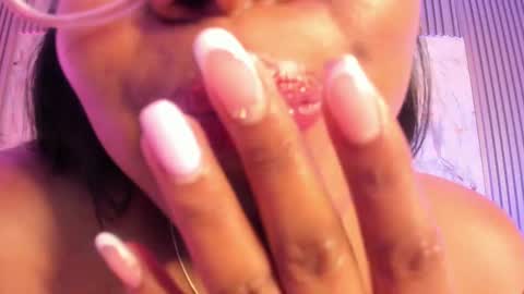 Snapshot of esmeralda_duarte chatting on 02/03/25, 12:14 esmeralda online show from 02/03/25, 12:14