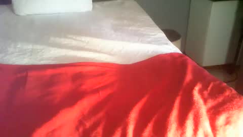 esonadoll online show from 03/08/26, 12:53