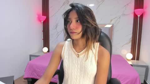 esperanzamora online show from 04/16/26, 12:06