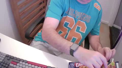 Morph online show from 10/05/25, 08:07