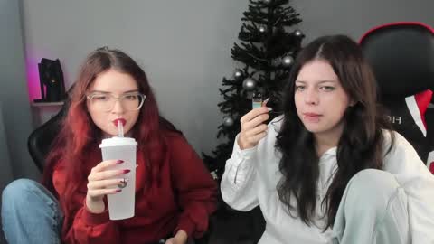 esteria online show from 12/23/24, 09:08