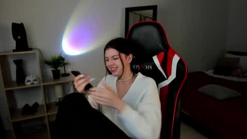 esteria online show from 01/16/25, 08:14