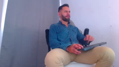 esteban online show from 01/06/25, 07:35