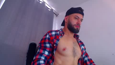 esteban online show from 02/11/25, 07:05