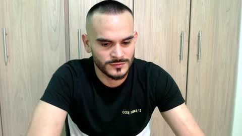 Esteban Fernandez online show from 02/26/25, 04:36