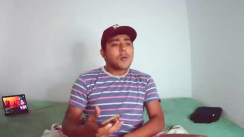 Snapshot of esteban_verg chatting on 12/11/24, 05:26 wailer1996 online show from 12/11/24, 05:26