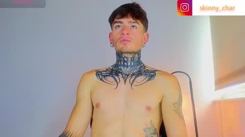 Esteban independent model online show from 10/17/25, 05:26