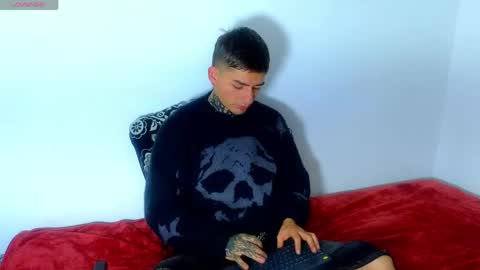 Esteban independent model online show from 04/21/26, 01:17