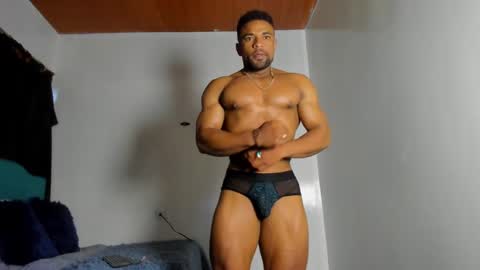 Snapshot of estebanlobo chatting on 09/30/25, 12:15 estebanlobo online show from 09/30/25, 12:15