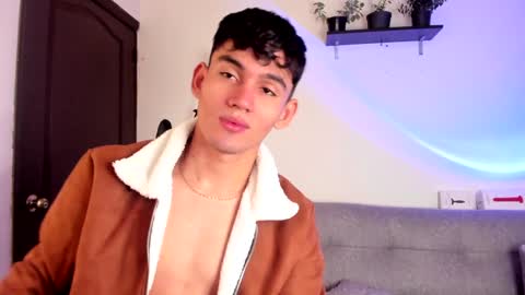 Esteban online show from 01/29/25, 01:07