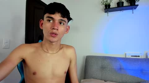 Esteban online show from 02/03/25, 06:17