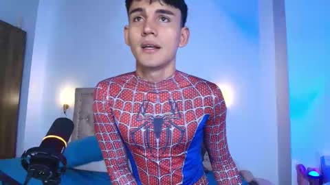 Esteban online show from 09/30/25, 01:27