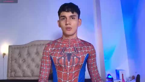 Esteban online show from 10/10/25, 10:47