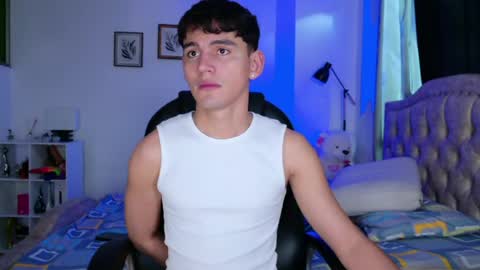 Esteban online show from 04/18/26, 11:14