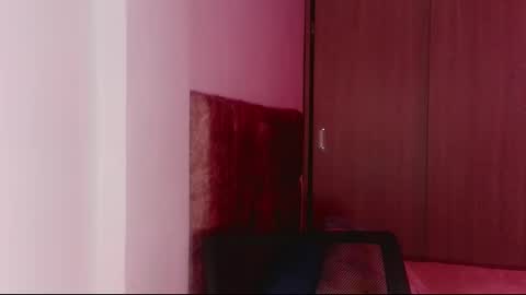 estefa1 online show from 11/21/25, 03:00