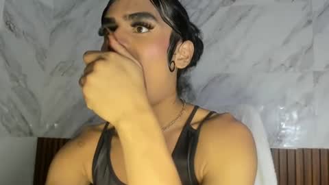estefani robles online show from 06/21/26, 12:57