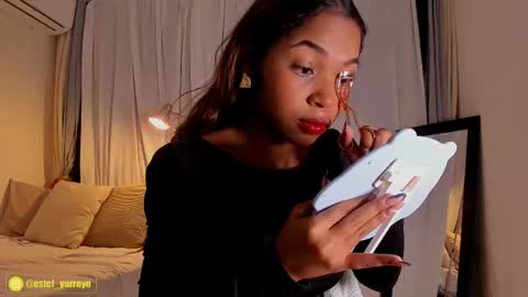 estefy_arroyo1 online show from 10/05/25, 06:23