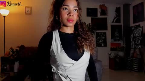 estefy_arroyo1 online show from 02/24/26, 04:43