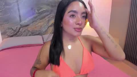 Snapshot of estefy_gomez1 chatting on 03/04/25, 03:33 Stefy online show from 03/04/25, 03:33