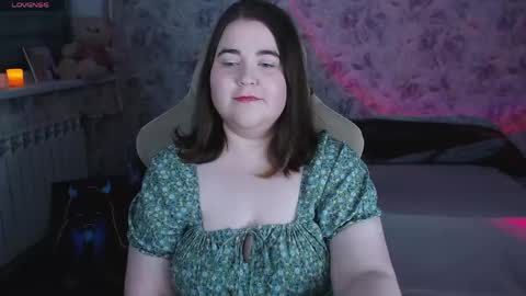 Snapshot of estelle_hicks chatting on 05/28/26, 07:11 estelle_hicks online show from 05/28/26, 07:11