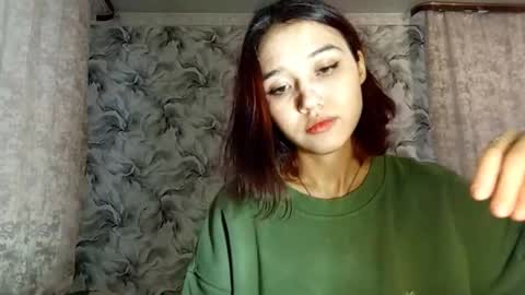 estellekirbo online show from 02/15/26, 12:03