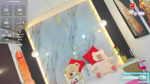 Snapshot of estephany_doll chatting on 02/23/25, 02:04 Estephany online show from 02/23/25, 02:04