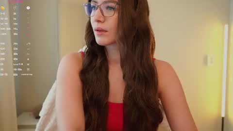 Snapshot of ester_hill chatting on 07/13/26, 03:31 Ester online show from 07/13/26, 03:31