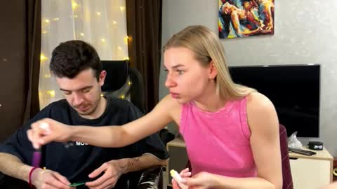 Ester online show from 02/25/26, 07:45