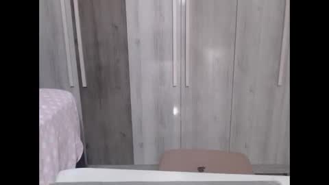 Snapshot of esteralcantara chatting on 03/23/26, 04:11 esteralcantara online show from 03/23/26, 04:11