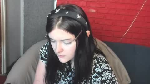 Ester  online show from 04/11/26, 03:49