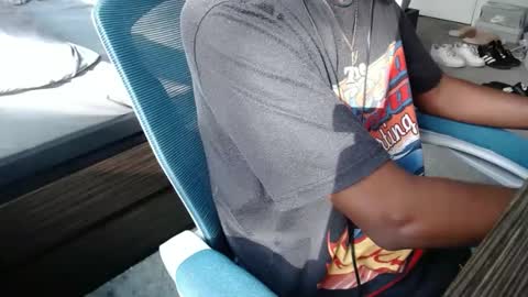 94Bottles online show from 10/03/25, 09:01