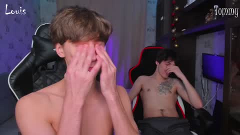 Snapshot of esthetics_boys chatting on 01/19/25, 12:17 LOUIS online show from 01/19/25, 12:17