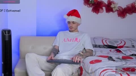 estivenvel online show from 12/24/24, 07:00