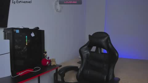 estivenvel online show from 03/03/26, 12:50