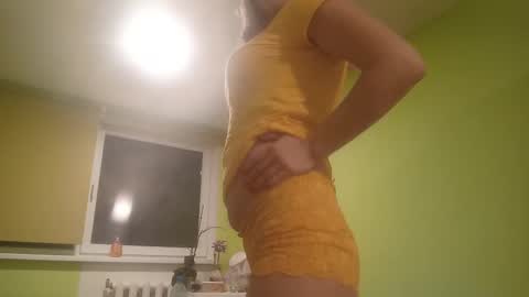 Snapshot of estrellawalters chatting on 12/29/24, 05:54 estrellawalters online show from 12/29/24, 05:54