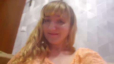 Snapshot of estrellawalters chatting on 10/07/25, 09:28 estrellawalters online show from 10/07/25, 09:28