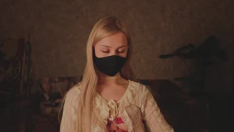 Sophia online show from 04/28/26, 11:21