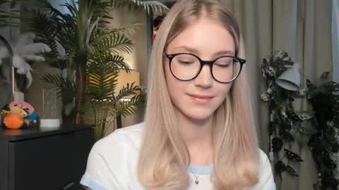 Natalie online show from 03/21/26, 08:19