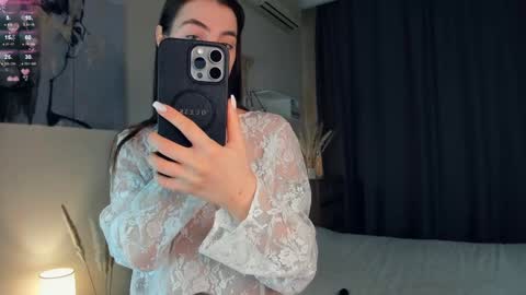 Mary online show from 02/03/25, 07:29