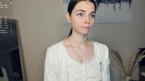 Mary online show from 11/25/25, 07:41