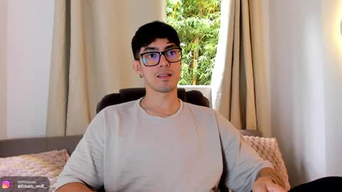 etham_wolf1 online show from 05/05/26, 05:32