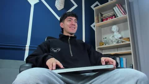 Etham online show from 11/10/25, 11:20