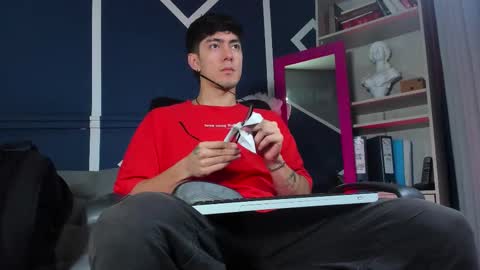 Etham online show from 11/29/25, 11:24