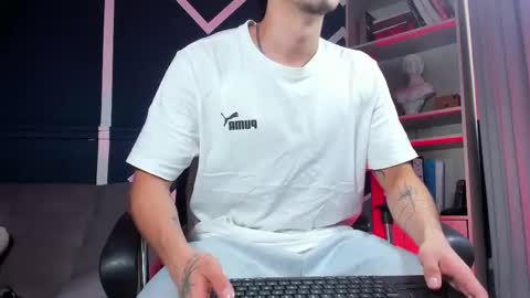 Etham online show from 12/04/25, 02:26